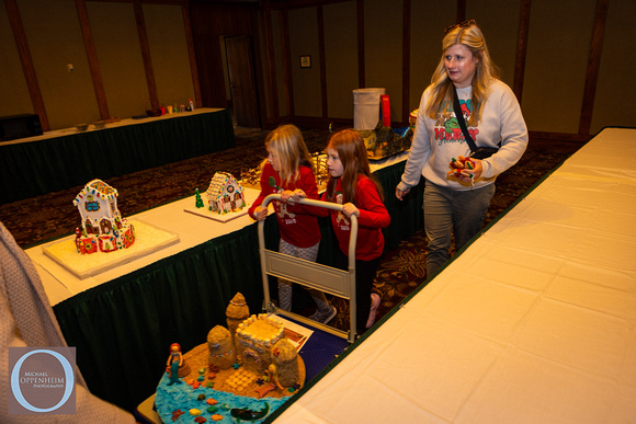 GPI Gingerbread ToG 2024 loading in- 015